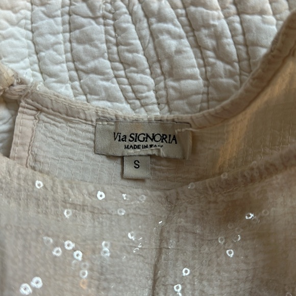 Beautiful beige sheath dress with sequins. - Picture 5 of 5